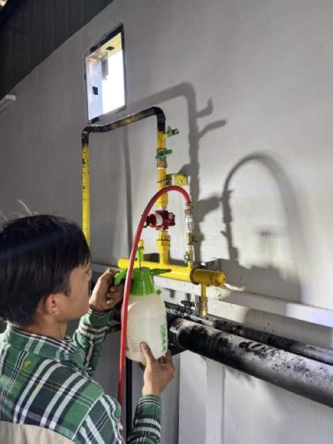 Restaurant gas system installation 1