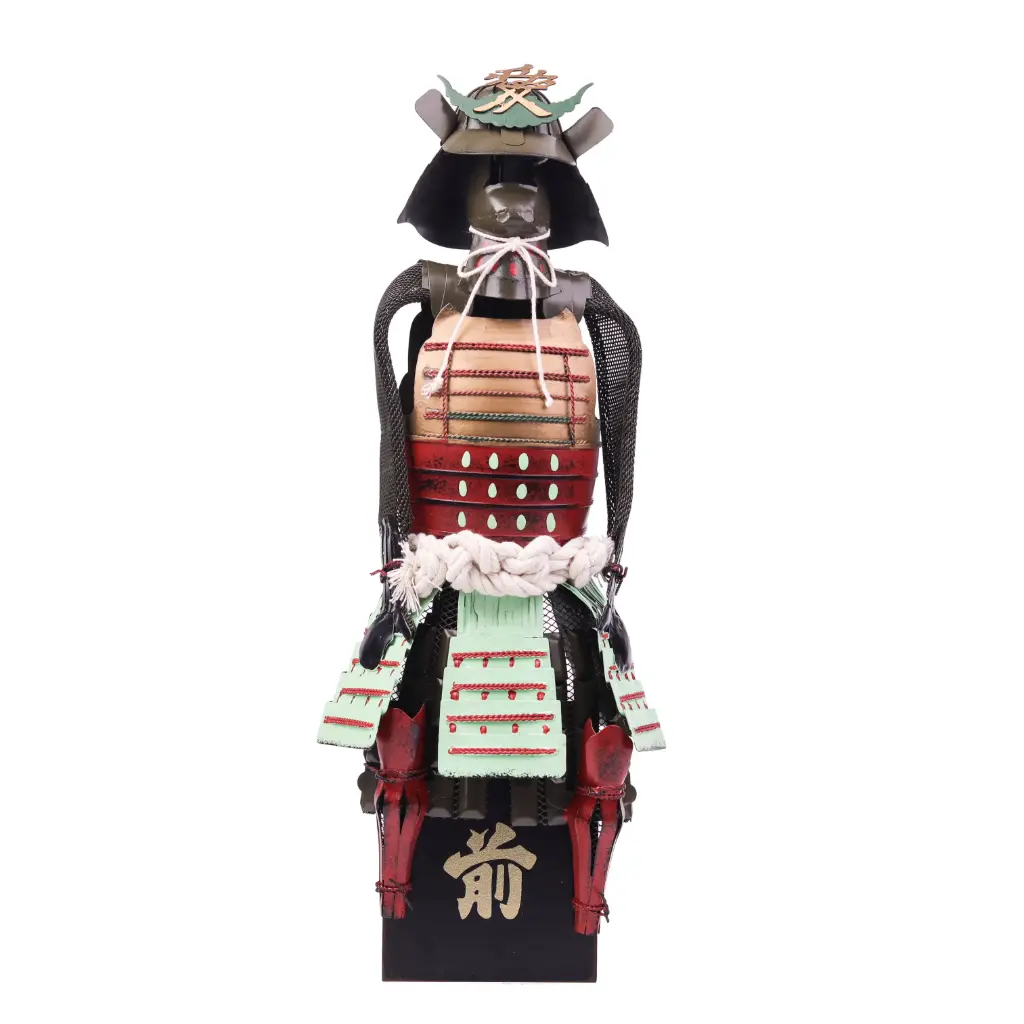 Samurai Warrior Figurine (Gold Armor)